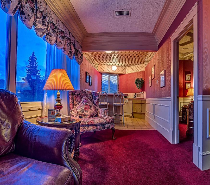 Athabasca Hotel Jasper Buitenkant foto